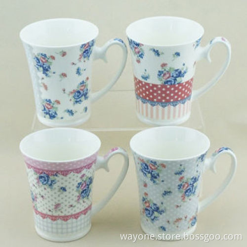 4-piece Vintage Design 13oz Mugs with Matching Display Box, Made of Fine China